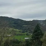 Casa Boni Y Florina Nava