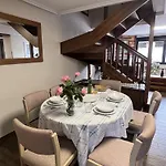 Holiday home Casa Boni Y Florina Nava
