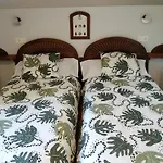 Casa Boni Y Florina *